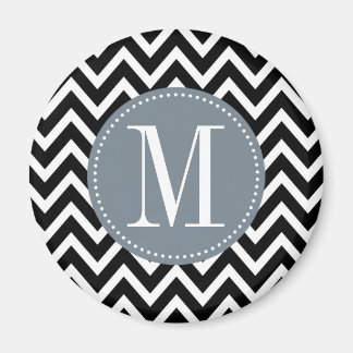 Grått och Black Chevron Anpassningsbar Monogram Magnet