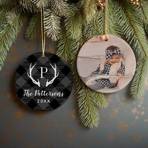 Grått- och Black Play Rustic Antler Monogram Photo Julgransprydnad Keramik