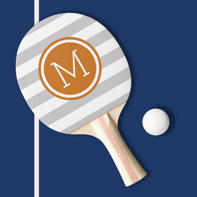 Grått och bränd Orange Preppy Rand Monogram Pingisracket (Skapare uppladdad)