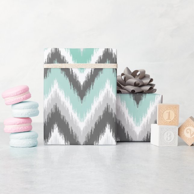 Grått och Mint Ikat Chevron Presentpapper (Baby Shower)