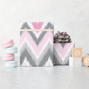 Grått och Rosa Tribal Ikat Chevron Presentpapper