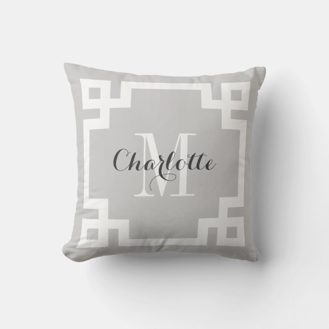 Grått och vit grekisk Nyckel Monogram Kudde (Framsida)