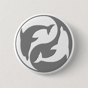 Grått och vit yin Yang Dolphins Button Knapp