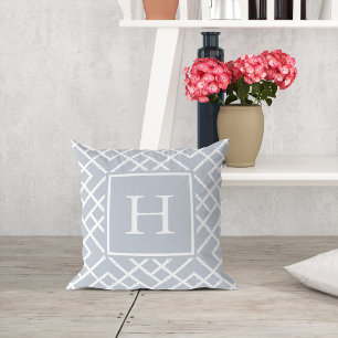 Grått och vitt geometriskt bamboo Lattice Monogram Kudde