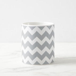Grått och White Chevron Rand Kaffemugg
