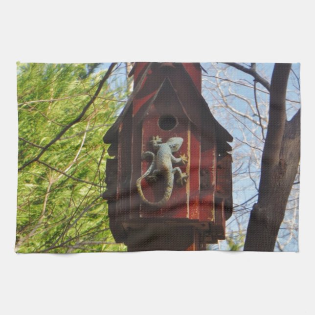 grått-ödla på trä kökshandduk (Horisontell)