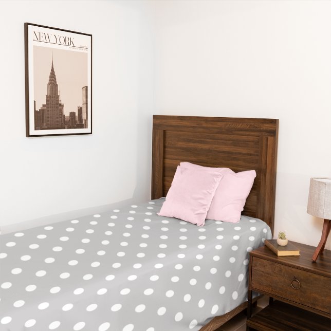 Grått Polka Dot Fleecefilt (Skapare uppladdad)