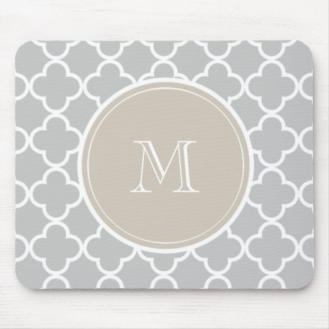 Grått Quatrefoil mönster, beige Monogram Musmatta (Framsidan)