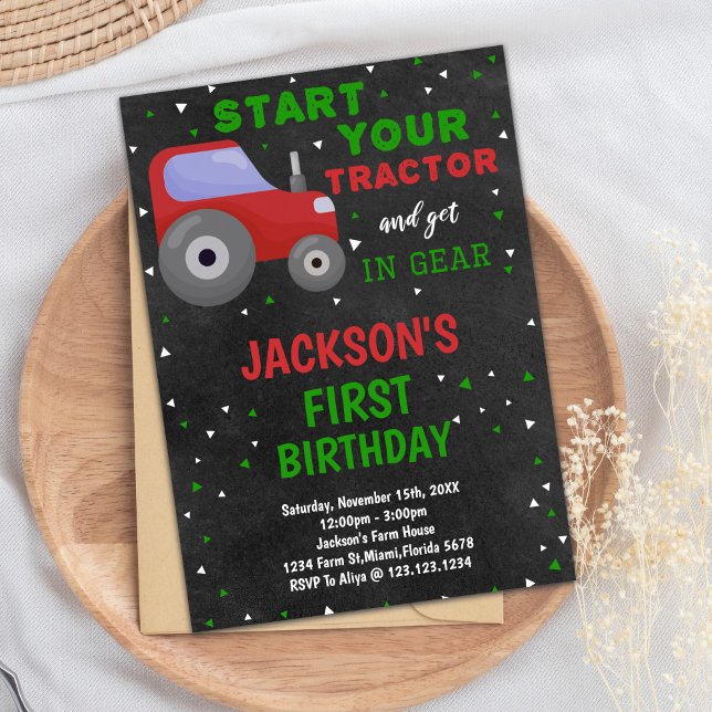 Grått Red Tractor Birthday-inbjudningar Inbjudningar (Gray Red Tractor Birthday Invitations)