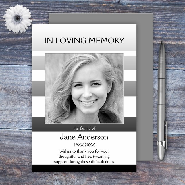 Grått Stripe Sympathy Funeral Photo tackto You Car Tack Kort (A simple elegant memorial sympathy photo Thank You card with a custom photo on black white stripes)