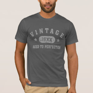 Grått Text Vintage Åldras till Perfektion T-shirt