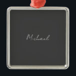 Grått White Handskriven Minimalist ditt namn Julgransprydnad Metall<br><div class="desc">Har du någonsin sett en så tunn,  väl genomtänkt,  estetisk och anmärkningsvärd design? Valet av brev,  deras storleka typsnitt och färg mörker har övervägts under lång tid och designat med stora ansträngningar. Resultatet blev en så unik utformning att alla som ser den imponeras.</div>