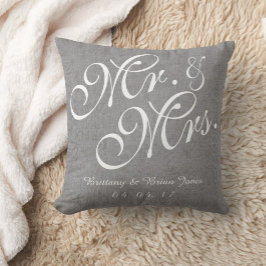 Grått White Linen Mr. och Bröllop Pillow Kudde