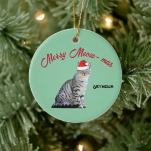 Grått White Stripe Cat på tomten Julgransprydnad Keramik