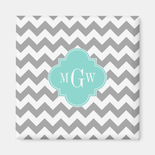 Grått Wht Chevron Aqua Quatrefoil 3 Monogram Magnet