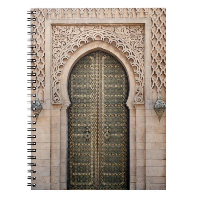 GRÅTT WOODEN DOOR ANTECKNINGSBOK (Framsidan)