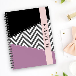 Grått Zigzag, Grått Chevron, Lila, ditt namn Anteckningsbok