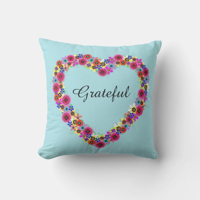 Grattis Blommigt Heart Utomhuskudde (Framsida)