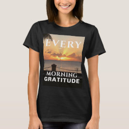Grattis Heart visar Gratitude Sunrise T Shirt
