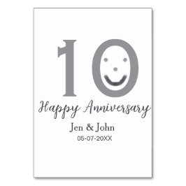 Grattis på 10-årsdagen namn datum grå fet emoji bordsnummer
