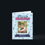 Grattis på födelsedagen Anpassningsbar Blue Photo Kort<br><div class="desc">Vi presenterar vårt beundransvärda fotokort för Anpassningsbar i Grattis på födelsedagen i blått, ett val av perfekt för att fira särskilda tillfällen med dina nära och kära. Med det här fina hälsningskortet kan du skapa ditt eget mästerverk i personlig, med en söt och söt design som säkert ger ett leende...</div>