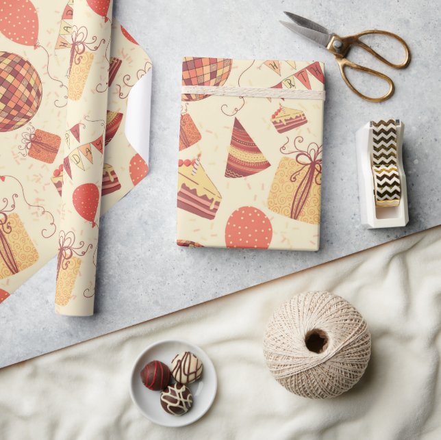 Grattis på födelsedagen Cream Presentpapper (Hantverk)