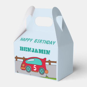 Grattis på födelsedagen för tävlings- bil presentaskar