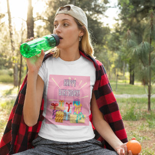 Grattis på födelsedagen-gåvor vid Rosa T-Shirt