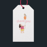 Grattis på födelsedagen Kids Girl Tack Presentetikett<br><div class="desc">Den här roligtens och den söta flickans födelsedag tack för att du presenterar märkrn har en glatt liten flicka som håller en ballong med en fågel som är framme på toppen. I samlingen "Bird on Balloon" ser vi barn leka, en drakflygning, en ballong, en kaka, en gitarr, en picknick basket....</div>