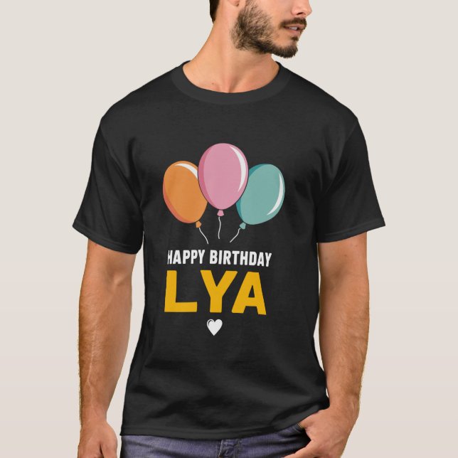 Grattis på födelsedagen Lya T Shirt (Framsida)
