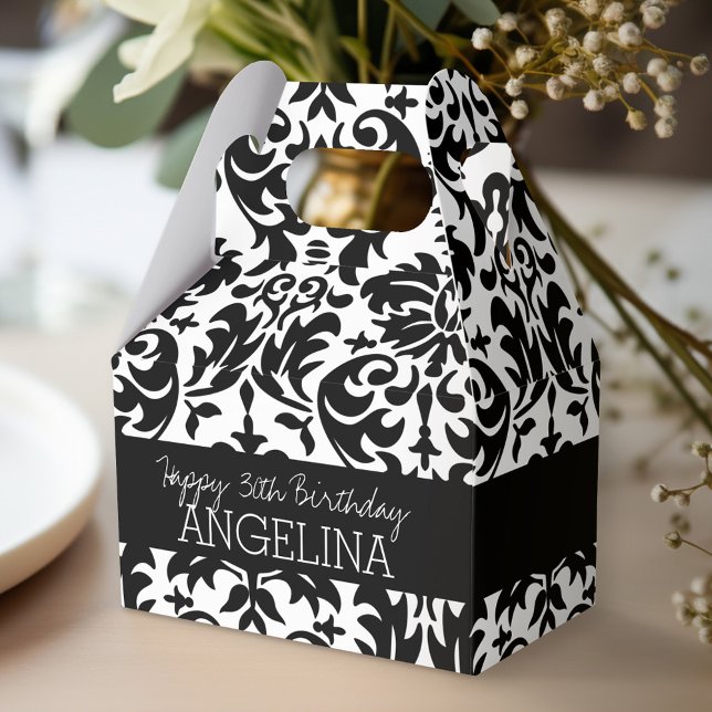 Grattis på födelsedagen med Trendig Black and Whit Presentaskar (Personalized favor box - birthday party)