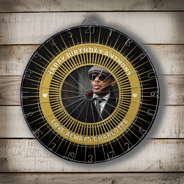 Grattis på födelsedagen Photo Guld Black Modern An Darttavla (Happy Birthday Photo Gold Black Modern Round Dart Board is elegant for you or birthday gift. )