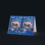 GRATTIS PÅ FÖDELSEDAGEN TILL MIN **TWIN BROTHER**  KORT<br><div class="desc">OM DU VILL HA DET HÄR KORTET LÄGGER DU TILL NÅGONTING INSIDE ELLER ÄNDRAR DET HELT OCH HÅLLET FÖR ATT FÅ "HUR DU KÄNNER" I MINUTER OCH TACK FÖR ATT DU STOPPAR MED ETT AV MINA NINA LAGER!</div>