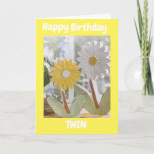 GRATTIS PÅ FÖDELSEDAGEN *TWIN* MED DAISY KORT