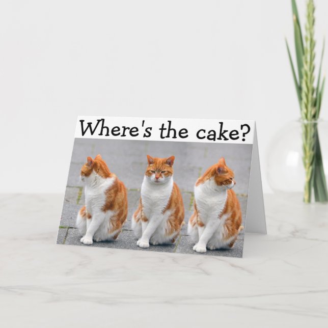 Grattis på födelsedagenkort med den trefaldiga kort (Framsida)