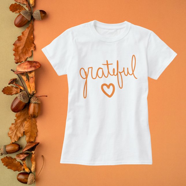 Grattis Script Lettering T Shirt (Skapare uppladdad)