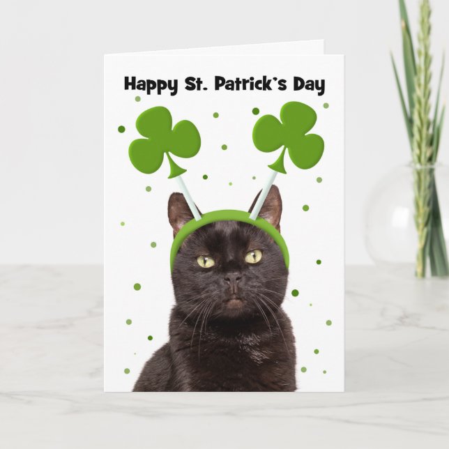 Grattis St. Patrick's Day Svart Katt i Shamrocks Helgkort (Framsida)