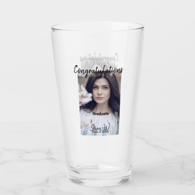 Grattisar, klass för tilläggsår till namn-skolprot glaskopp (Framsida)