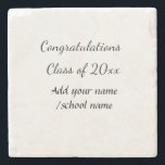 Grattisar, klass för tilläggsår till namn-skolprot stenunderlägg<br><div class="desc">utformning</div>