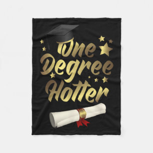 Grattisar Studenten citerar en grad Hotte Fleecefilt