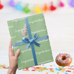Grattisens grönt vit presentpapper<br><div class="desc">Elegant,  klassiskt party som slår in pappert lakan. En bakgrund för grönten,  vit text: Grattisar!</div>