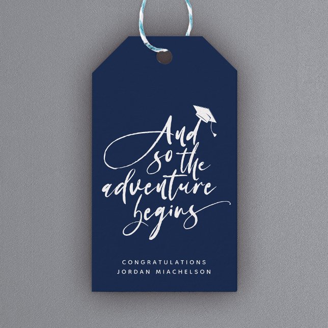 Gratulerar Grad för Modern Studenten Script Callig Presentetikett (Skapare uppladdad)