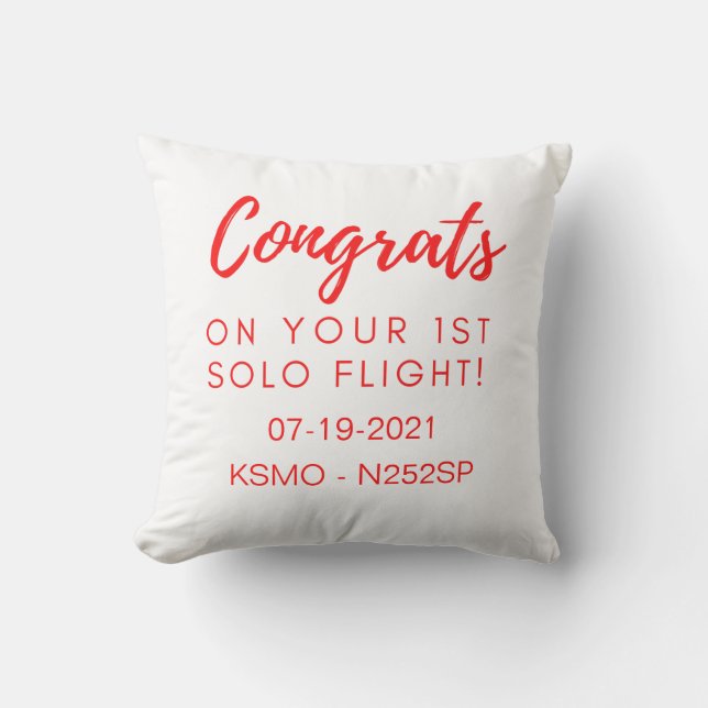 Gratulerar på första solo - anpassadets kudde (Framsida)