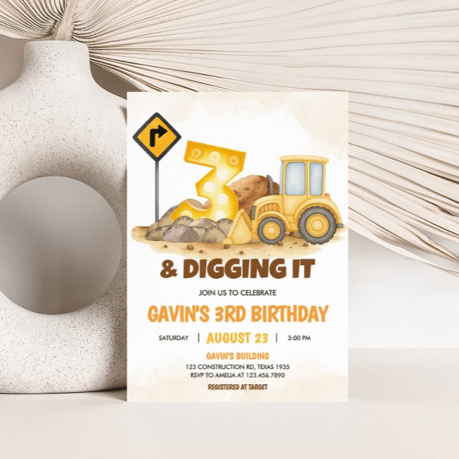 Grävande av byggandet av Lastbil 3:e födelsedagen  Inbjudningar (3 and Digging It Birthday Party Invitation)