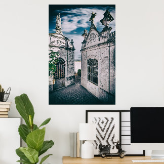 Gravar i en katolsk kyrkogård i Crato, Portalegre Poster