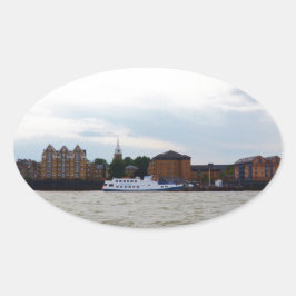 Gravesend i Kent. Ovalt Klistermärke