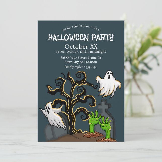 Graveyard Zombie och Ghosts Mysig Halloweenfest Inbjudningar (Stående Fram)