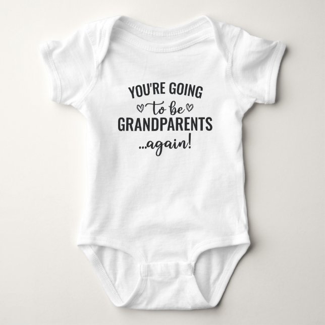 Gravid Annoucnoucnance for Grandparent T Shirt (Framsida)
