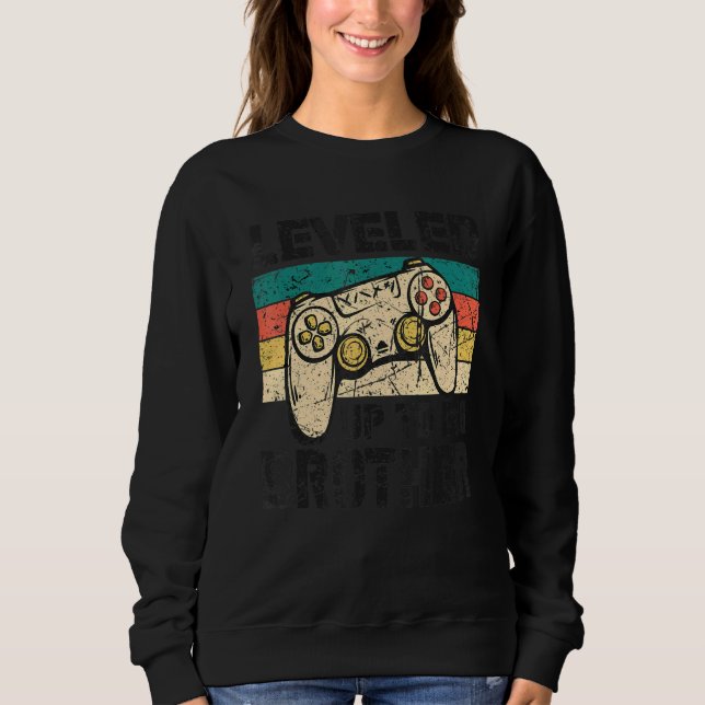 Gravid av storebror med hög nivå t shirt (Framsida)