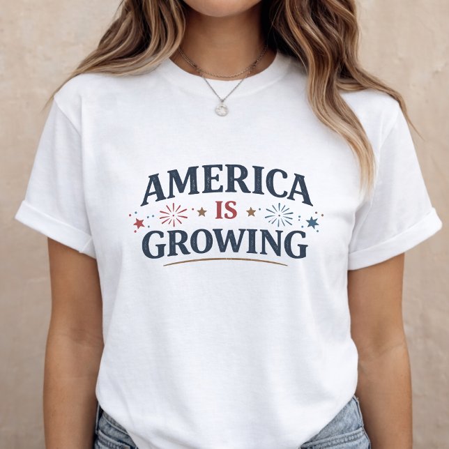 Graviditet Meddelande 4 juli blivande mamma T Shirt (Skapare uppladdad)